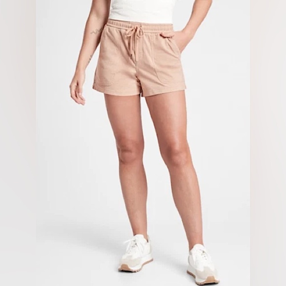 Athleta Women’s Farallon Heathered Shorts in Mocha Latte Tan Size 6